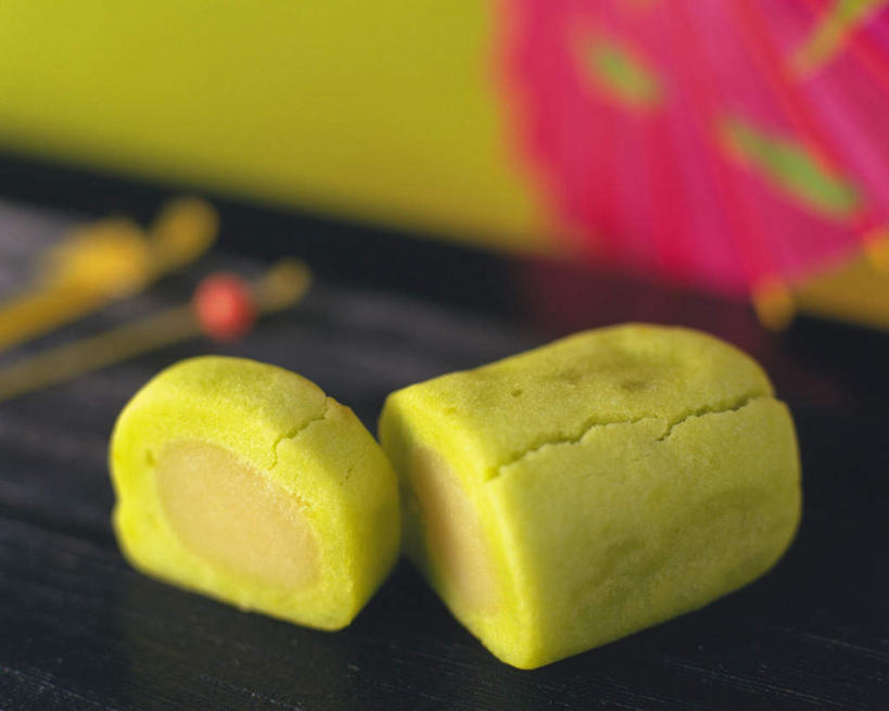 点心,无人,餐厅,横图,俯视,室内,特写,白天,餐桌,桌子,切片,朦胧,模糊,和果子,日本料理,料理,食品,甜点,甜品,美食,食物,糕点,一个,绿色,日式料理,甜食,日式,摄影,影棚,单个,餐台,彩图,高角度拍摄,影棚拍摄,拍摄,餐馆,饭店,饭馆