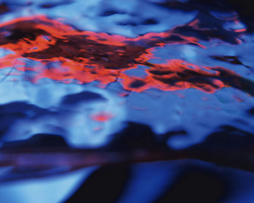 无人,横图,室内,特写,白天,正面,花纹,条纹,艺术,发光,空间,纹路,材料,液体,斑点,亚克力,画,红色,蓝色,黑色,闪耀,工业,耀眼,明亮,制造,创作,想象,丙烯酸,亚加力,有机玻璃,彩图