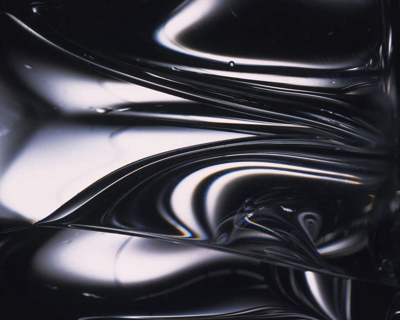 无人,横图,室内,特写,白天,正面,花纹,条纹,艺术,发光,空间,纹路,材料,液体,斑点,亚克力,画,白色,黑色,闪耀,工业,摄影,影棚,耀眼,明亮,制造,创作,想象,丙烯酸,亚加力,有机玻璃,彩图,影棚拍摄,拍摄