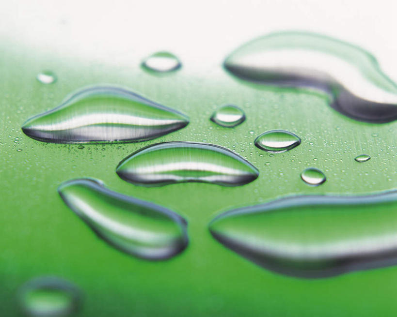 无人,横图,俯视,室内,特写,白天,水,露水,桌面,阴影,朦胧,模糊,光线,液体,影子,水滴,水珠,排列,绿色,阳光,摄影,影棚,队列,彩图,高角度拍摄,影棚拍摄,拍摄