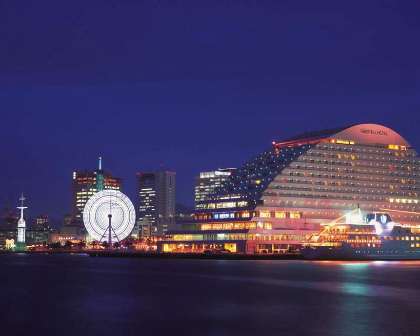 无人,横图,室外,白天,正面,旅游,度假,游戏,海浪,海洋,山,山脉,标志建筑,地标,建筑,轮船,船,日本,亚洲,浪花,山峰,云,云朵,摩天轮,山峦,玩,云彩,娱乐,建设,游轮,蓝色,白云,蓝天,天空,海水,交通工具,群山,天,享受,休闲,旅游胜地,放松,游乐设施,晴朗,活动,发泄,消遣,智力,海景,东亚,本州,费里斯大转轮,本州岛,日本国,近畿地方,近畿,兵库,兵库县,宣泄,马赛克广场,神户,神户市,神戸,县厅,神戸市,游艺设施,大海,风浪,海,海水的波动,近岸浪,涌浪,晴空,玩耍,嬉戏,彩图