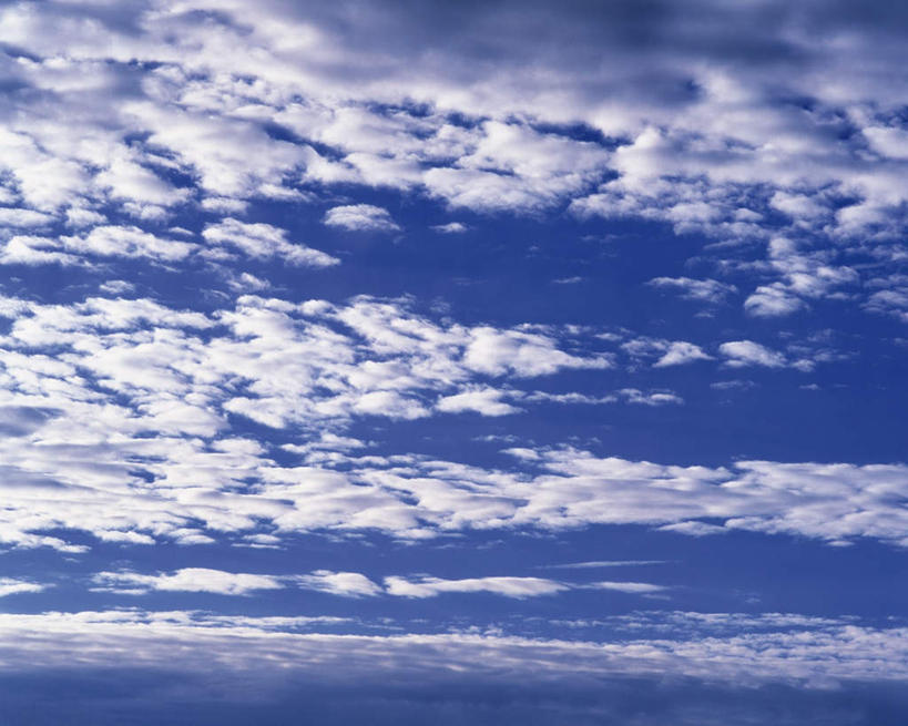 无人,横图,室外,特写,白天,仰视,阴影,光线,影子,云,云朵,云彩,蓝色,白云,蓝天,天空,阳光,天,遮,遮掩,晴朗,掩盖,遮挡,遮盖,掩饰,晴空,彩图,低角度拍摄