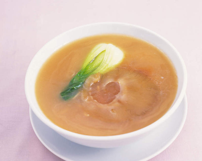 无人,横图,俯视,室内,特写,白天,烹饪,餐桌,桌子,餐具,阴影,粉色背景,光线,布料,碟子,盘,影子,青菜,料理,食品,布纹,羹,菜肴,美食,桌布,一个,盘子,餐巾,碟,台布,碗,中式,摄影,佳肴,影棚,单个,餐台,鱼翅,鱼翅羹,进餐用具,烹调用具,彩图,高角度拍摄,影棚拍摄,拍摄