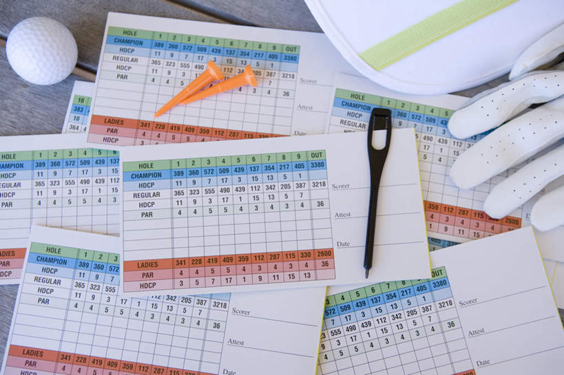 无人,横图,俯视,室内,特写,白天,安全,桌子,静物,许多,高尔夫,高尔夫球,笔,办公桌,办公用品,防护,球,文具,两个,白色,铅笔,手套,学习用品,球体,摄影,球托,影棚,保护,文具用品,高尔夫球杆,保险,高尔夫运动,高尔夫球具,保全,周全,安稳,安定,防护手套,记分卡,平安,彩图,高角度拍摄,影棚拍摄,拍摄