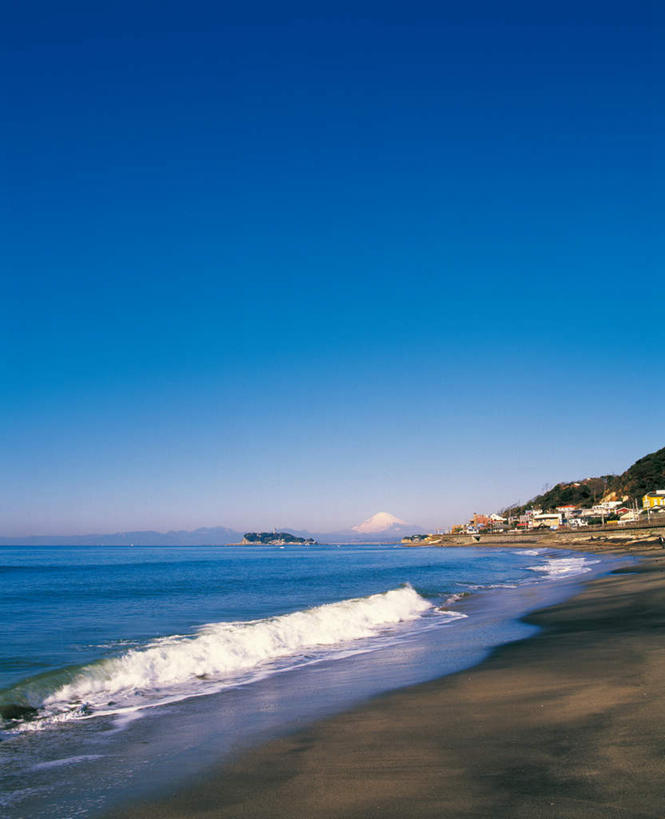 无人,竖图,室外,白天,正面,海浪,海洋,礁石,石头,美景,水,神奈川,日本,亚洲,飞溅,溅,石子,液体,景观,浪花,水滴,水平线,辽阔,海平线,神奈川县,水珠,蓝色,蓝天,天空,自然,海水,天,广阔,景色,晴朗,一望无际,喷洒,自然风光,海景,东亚,本州,万里无云,关东地方,本州岛,日本国,江之岛,藤泽,藤泽市,无边无际,一马平川,大海,风浪,海,海水的波动,礁,近岸浪,石块,岩石,涌浪,晴空,晴空万里,彩图,水天相接,水天一线