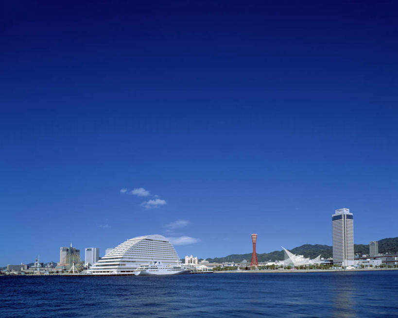 无人,码头,横图,室外,白天,正面,海浪,海洋,美景,港口,日本,亚洲,景观,浪花,云,云朵,云彩,蓝色,白云,蓝天,天空,自然,海水,天,景色,晴朗,自然风光,海景,东亚,本州,本州岛,日本国,近畿地方,近畿,兵库,兵库县,神户,神户港,神户市,神戸,县厅,神戸市,大海,风浪,海,海水的波动,近岸浪,涌浪,晴空,彩图,摆渡口,埠头,渡口,渡头,港湾,海港,货运码头,口岸,商港