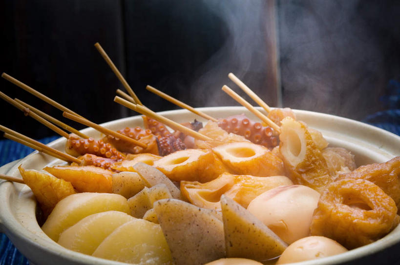 咖哩,无人,横图,俯视,室内,特写,白天,烹饪,雾,沸腾,黑色背景,蒸汽,调料,日本料理,料理,食品,水蒸气,调味品,调味料,咖喱,菜肴,美食,竹签,食物,日式料理,日式,摄影,佳肴,影棚,取食签,蒸发,关东煮,关东炊,黑轮,御田,彩图,高角度拍摄,影棚拍摄,拍摄