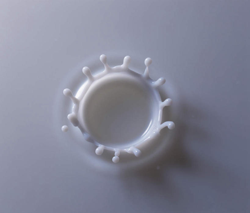 牛奶,无人,横图,俯视,室内,特写,白天,皇冠,飞溅,溅,液体,水滴,饮品,营养,水珠,饮料,一个,摄影,影棚,单个,权威,乳制品,奶,高贵,喷洒,安神,权力,统治,王冠,彩图,高角度拍摄,影棚拍摄,拍摄