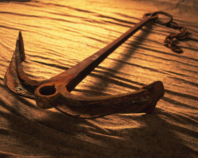 无人,横图,俯视,室内,特写,白天,地板,静物,金属制品,阴影,生锈,光线,金属,影子,灯光,地面,木地板,一个,单个,锚,航海,腐蚀,侵蚀,船锚,腐化,锈迹斑斑,彩图,高角度拍摄