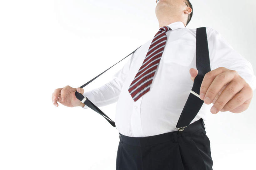 东方人,一个人,商务人士,商务男性,站,横图,室内,白天,白色背景,仰视,衬衫,亚洲,仅一个男性,仅一个人,条纹,套装,褐色,领带,注视,黄种人,仅一个年轻男性,观察,看,站着,摄影,影棚,观看,背带,察看,关注,商务装,工薪阶层,年轻男性,亚洲人,年轻人,白领,上班族,站立,半身,彩图,低角度拍摄,影棚拍摄,衬衣,拍摄