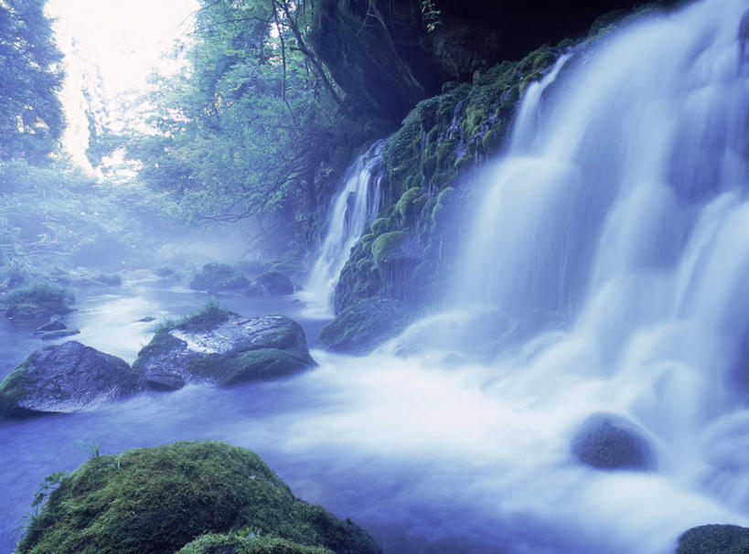 无人,横图,室外,白天,正面,长时间曝光,旅游,度假,礁石,石头,美景,瀑布,树林,水,植物,秋田县,日本,亚洲,飞溅,湍急,溅,石子,液体,景观,水滴,苔藓,娱乐,水珠,树,树木,蓝色,绿色,蓝天,天空,自然,天,享受,休闲,景色,放松,生长,晴朗,成长,喷洒,自然风光,曝光,东亚,本州,万里无云,本州岛,日本国,秋田,东北地方,暴光,跌水,礁,石块,岩石,晴空,晴空万里,彩图