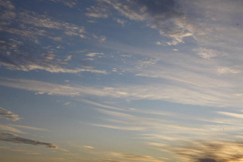 无人,横图,室外,白天,仰视,旅游,度假,美景,日落,景观,晚霞,霞光,云,云朵,云彩,娱乐,蓝色,白云,蓝天,天空,自然,黄昏,天,享受,休闲,景色,彩霞,放松,晴朗,自然风光,晴空,夕阳,彩图,低角度拍摄