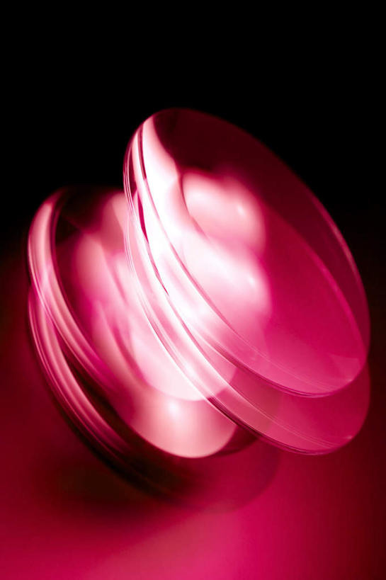 无人,竖图,插画,室内,白天,正面,抽象,数码,科技,阴影,黑色背景,朦胧,模糊,弯曲,光线,曲线,网络,影子,灯光,高光,几何,计算机图形,合成,图画,画,一个,紫色,弧度,夸张,单个,电脑合成图,数码合成图,弧线,圆弧,特效,漫画,深奥,彩图