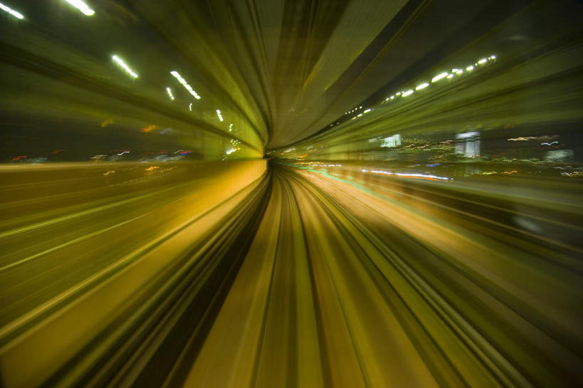 无人,横图,室内,白天,正面,长时间曝光,旅游,度假,地铁,照明,东京,日本,亚洲,一排,朦胧,模糊,整齐,墙,灯光,轨道交通,娱乐,顶灯,墙壁,墙面,灯,排列,灯具,享受,休闲,放松,照亮,照明设备,队列,曝光,东亚,本州,关东地方,本州岛,日本国,东京都,彩图,地铁机动车,地下铁,轻轨