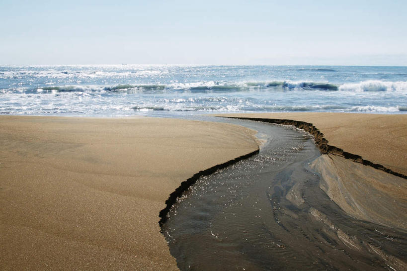 无人,横图,室外,白天,正面,旅游,度假,海浪,海洋,河流,美景,沙滩,水,日本,亚洲,阴影,光线,沙子,影子,海岸,河水,景观,浪花,水流,云,云朵,沙地,千叶县,云彩,娱乐,蓝色,白云,蓝天,天空,小溪,阳光,自然,海水,天,溪水,享受,休闲,景色,放松,晴朗,自然风光,海景,东亚,本州,关东地方,本州岛,日本国,千叶,大海,风浪,海,海水的波动,海滩,近岸浪,涌浪,晴空,彩图