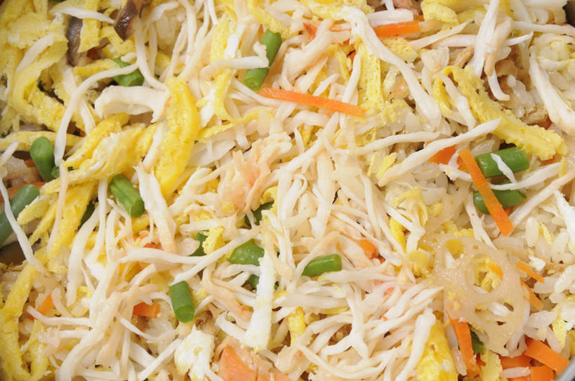 米饭,无人,横图,俯视,室内,白天,烹饪,蔬菜,餐具,许多,朦胧,模糊,新鲜,豆芽,炒饭,蛋,鸡蛋,日本料理,料理,食品,饭,菜肴,美食,食物,一个,碗,日式料理,日式,摄影,佳肴,有机食品,绿色食品,影棚,单个,五谷,豆芽菜,草鸡蛋,芽苗菜,卵,进餐用具,烹调用具,彩图,高角度拍摄,影棚拍摄,拍摄