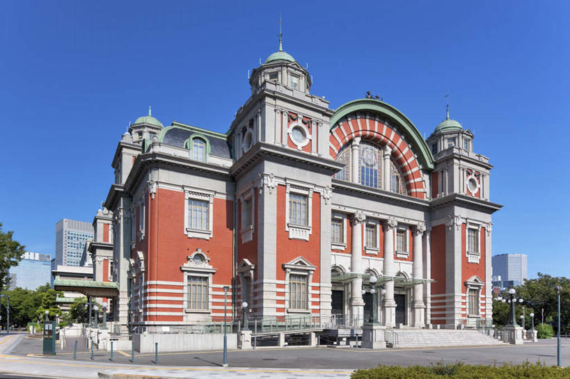 无人,横图,室外,白天,仰视,旅游,度假,草地,草坪,美景,植物,楼梯,道路,路,路灯,人行横道,公路,照明,日本,亚洲,阴影,光线,影子,阶梯,墙,景观,云,云朵,人行道,灯光,交通,云彩,娱乐,墙壁,墙面,台阶,灯,草,树,树木,蓝色,绿色,白云,蓝天,天空,阳光,自然,天,享受,休闲,景色,放松,大阪,生长,成长,照亮,照明设备,自然风光,人行横道线,东亚,本州,大阪府,本州岛,日本国,近畿地方,近畿,大阪中央公会堂,斑马线,马路,彩图,低角度拍摄