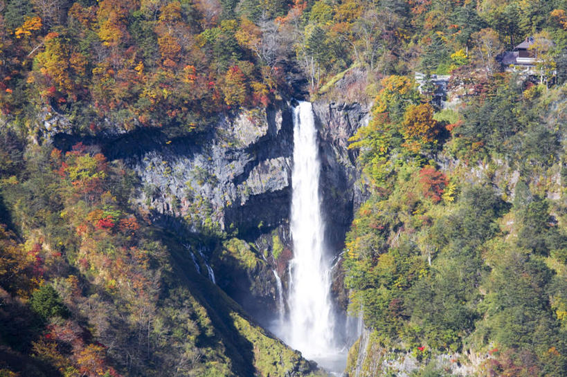 无人,家,横图,俯视,航拍,室外,白天,旅游,度假,河流,石头,美景,瀑布,秋季,树林,水,植物,长野县,日本,亚洲,许多,飞溅,溅,石子,液体,房屋,屋子,河水,景观,水滴,水流,娱乐,楼房,住宅,水珠,树,树木,绿色,小溪,自然,溪水,享受,休闲,景色,放松,生长,成长,鸟瞰,喷洒,自然风光,东亚,本州,本州岛,日本国,中部地方,长野,跌水,石块,岩石,秋,秋天,彩图,高角度拍摄,房子