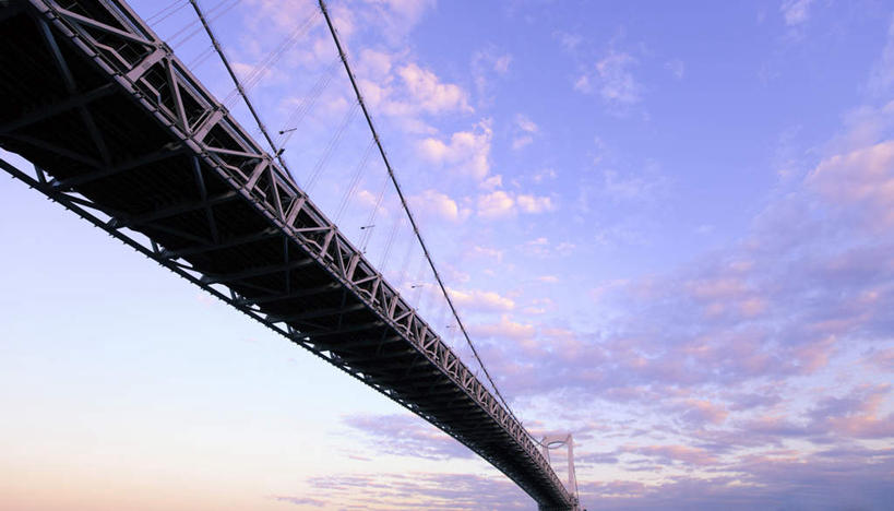 无人,横图,室外,白天,仰视,旅游,度假,日落,标志建筑,大桥,地标,建筑,立交桥,桥梁,东京,日本,亚洲,晚霞,霞光,云,云朵,高架,斜拉桥,桥,彩虹大桥,云彩,娱乐,建设,蓝色,白云,蓝天,天空,黄昏,天,享受,休闲,旅游胜地,彩霞,放松,晴朗,东亚,本州,关东地方,本州岛,日本国,东京都,日本彩虹大桥,晴空,夕阳,彩图,低角度拍摄