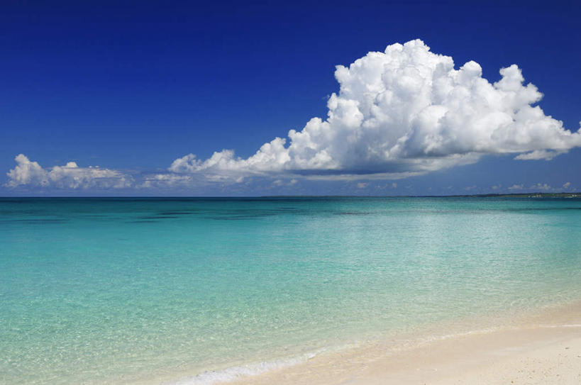 无人,横图,室外,白天,正面,旅游,度假,海浪,海洋,美景,沙滩,日本,亚洲,阴影,光线,沙子,影子,海岸,景观,浪花,水平线,云,云朵,辽阔,海平线,沙地,云彩,娱乐,冲绳,蓝色,白云,蓝天,天空,自然,海水,天,享受,休闲,广阔,景色,放松,一望无际,冲绳县,自然风光,海景,东亚,琉球群岛,日本国,九州地方,宫古岛,宫古列岛,无边无际,一马平川,大海,风浪,海,海水的波动,海滩,近岸浪,涌浪,彩图,水天相接,水天一线