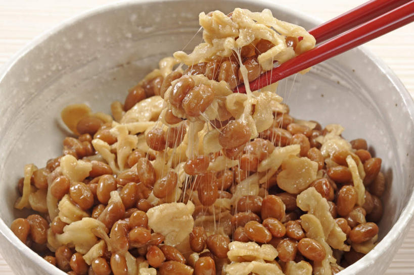 无人,横图,俯视,室内,特写,白天,烹饪,植物,餐桌,筷子,豆,大豆,餐具,许多,阴影,反射,影子,豆类,豆子,日本料理,料理,食品,文化,传统,菜肴,美食,饮食,食物,一个,碗,日式料理,健康,日式,佳肴,单个,餐台,礼节,纳豆,豆制品,礼仪,发酵,豆科,健康食物,酱豆,进餐用具,烹调用具,彩图,高角度拍摄