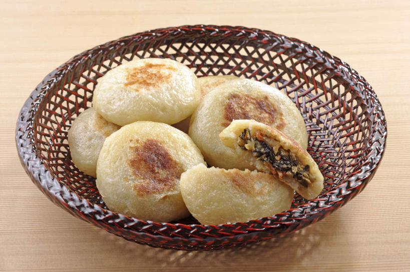 点心,煎饼,无人,交叉,横图,俯视,室内,特写,白天,烹饪,餐桌,桌子,竹子,蔬菜,许多,阴影,竹制,新鲜,编织,光线,粉末,篮子,影子,面粉,日本料理,料理,食品,粮食,文化,饼,小吃,菜肴,美食,食物,糕点,一个,竹篮,日式料理,甜食,日式,粉,佳肴,有机食品,绿色食品,单个,餐台,竹条,交织,农产品,竹制品,原材料,粉状,日式煎饼,穿插,彩图,高角度拍摄