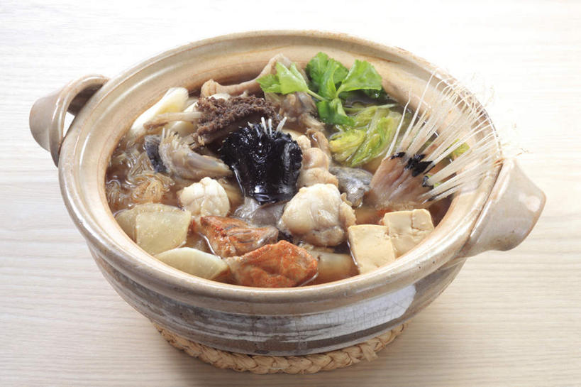 海鲜,无人,横图,俯视,室内,特写,白天,烹饪,餐桌,桌面,桌子,厨具,炖锅,锅子,肉,鱼肉,日本料理,料理,食品,火锅,水产,菜肴,美食,肉类,海洋生物,食物,日式料理,日式,摄影,佳肴,影棚,餐台,锅具,水生动物,海产品,水生物,肉食,海底动物,烹饪用具,日式火锅,暖锅,烹调用具,烹调,彩图,高角度拍摄,影棚拍摄,拍摄