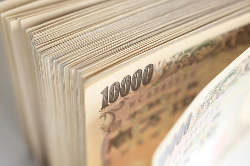 无人,横图,俯视,室内,特写,白天,钱,静物,一堆,许多,堆叠,堆积,朦胧,模糊,标志,钱币,数字,文字,字符,日币,标识,钞票,金融,纸币,阿拉伯数字,经济,堆,流通,纸钞,贸易,货币,现金,彩图,高角度拍摄