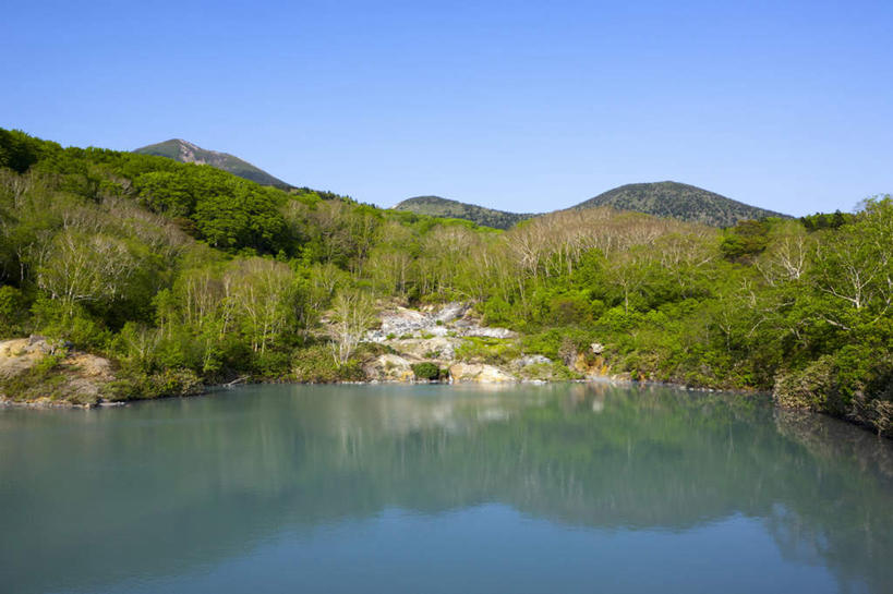 无人,公园,横图,室外,白天,正面,旅游,度假,湖,湖泊,美景,树林,水,植物,秋田县,日本,亚洲,湖面,景观,水流,水面,娱乐,树,树木,蓝色,绿色,蓝天,天空,自然,湖水,天,享受,休闲,景色,放松,生长,晴朗,成长,自然风光,东亚,本州,万里无云,本州岛,日本国,秋田,岩手,岩手县,青森,青森县,东北地方,十和田湖,十和田八幡平国立公园,晴空,晴空万里,彩图