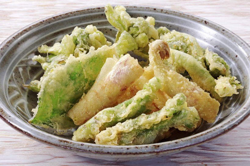 无人,横图,俯视,室内,特写,白天,烹饪,餐桌,桌子,蔬菜,阴影,新鲜,反射,影子,陶瓷,大白菜,天妇罗,日本料理,料理,食品,陶瓷制品,白菜,菜肴,美食,食物,一个,容器,碗,日式料理,日式,摄影,佳肴,有机食品,绿色食品,影棚,单个,餐台,储藏,储存,天麸罗,胶菜,镳菜,蔬菜天妇罗,彩图,高角度拍摄,影棚拍摄,拍摄,贮存