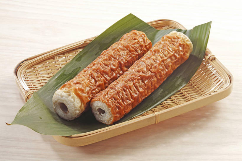 无人,交叉,横图,俯视,室内,特写,白天,烹饪,餐桌,桌子,竹子,叶子,两根,阴影,竹制,编织,反射,篮子,影子,粽叶,日本料理,料理,食品,绿叶,菜肴,美食,食物,一个,竹篮,日式料理,日式,橙色,嫩叶,摄影,佳肴,影棚,单个,餐台,竹条,交织,竹制品,鱼竹轮,箬叶,芦苇叶,鱼卷,穿插,叶,叶片,彩图,高角度拍摄,影棚拍摄,拍摄,竹轮