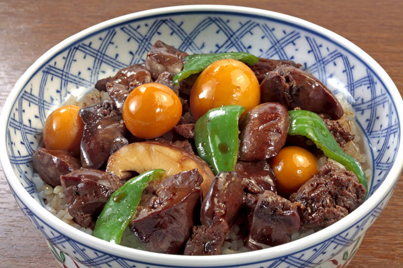 肝脏,无人,横图,俯视,室内,特写,白天,烹饪,桌面,桌子,蔬菜,一堆,许多,堆叠,堆积,新鲜,木制,陶瓷,菌菇,青椒,香菇,蛋,鸡蛋,肉,日本料理,牛肉,料理,食品,陶瓷制品,很多,菌类,菜肴,美食,肉类,食物,一个,木制品,容器,碗,日式料理,日式,食用菌,摄影,佳肴,有机食品,绿色食品,影棚,单个,储藏,堆,真菌,储存,横截面,剖面,肉食,牛杂,大椒,菜椒,卵,椎茸,截面,截面图形,肝,甜椒,柿子椒,灯笼椒,彩图,高角度拍摄,影棚拍摄,拍摄,牛肝,平庄菇,香菌,香蕈,贮存