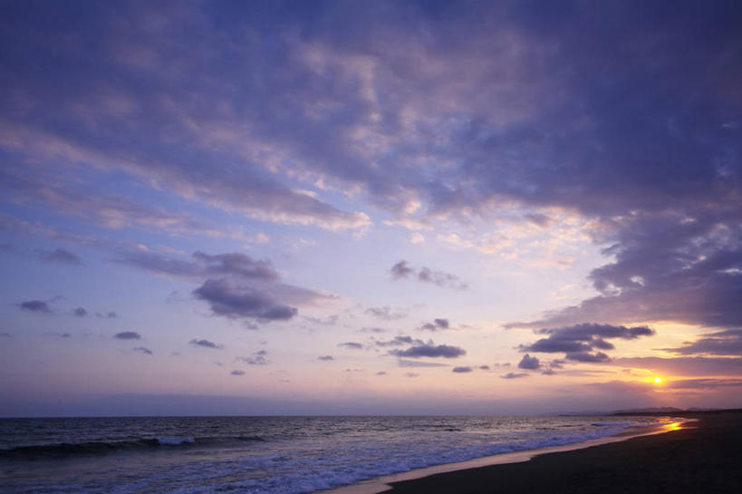 无人,横图,室外,白天,正面,旅游,度假,海浪,海洋,美景,日落,沙滩,神奈川,日本,亚洲,沙子,海岸,景观,浪花,水平线,晚霞,霞光,落日,辽阔,海平线,沙地,神奈川县,娱乐,自然,海水,黄昏,享受,休闲,广阔,景色,彩霞,放松,一望无际,自然风光,海景,东亚,本州,关东地方,本州岛,日本国,江之岛,藤泽,藤泽市,无边无际,一马平川,夕照,薄暮,大海,风浪,海,海水的波动,海滩,近岸浪,涌浪,夕阳,彩图,傍晚,水天相接,水天一线,斜阳