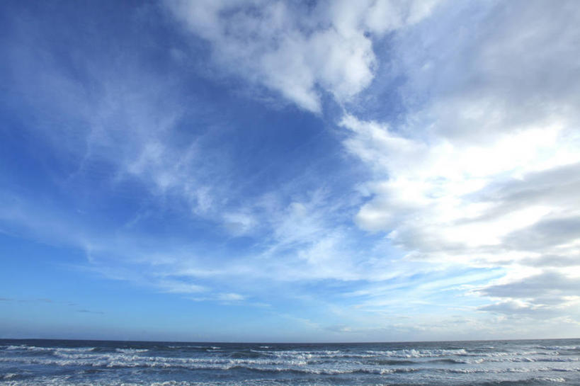 无人,横图,室外,白天,正面,旅游,度假,海浪,海洋,美景,长野县,日本,亚洲,阴影,光线,影子,景观,浪花,水平线,云,云朵,辽阔,海平线,云彩,娱乐,蓝色,白云,蓝天,天空,阳光,自然,海水,天,享受,休闲,广阔,景色,放松,晴朗,一望无际,自然风光,海景,东亚,本州,本州岛,日本国,中部地方,长野,诹访,诹访市,无边无际,一马平川,大海,风浪,海,海水的波动,近岸浪,涌浪,晴空,彩图,水天相接,水天一线