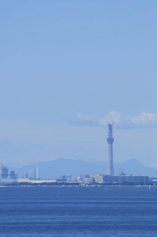无人,竖图,室外,白天,正面,度假,海浪,海洋,美景,山,山脉,城市风光,城市,日本,亚洲,阴影,光线,影子,景观,浪花,山峰,云,云朵,塔,山峦,千叶县,云彩,娱乐,蓝色,白云,蓝天,天空,阳光,海水,群山,天,享受,休闲,景色,放松,晴朗,海景,东亚,本州,关东地方,本州岛,日本国,千叶,大海,风浪,海,海水的波动,近岸浪,涌浪,晴空,彩图,幕张国际城