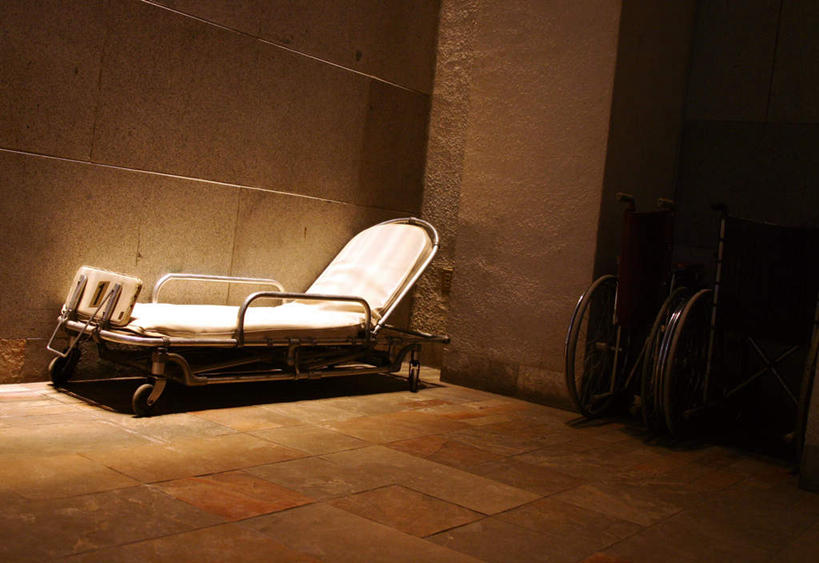 无人,横图,室内,白天,正面,工具,墙,墙壁,墙面,一个,复健,康复,器械,单个,医疗设备,担架,医疗器械,医疗工具,辅助设备,彩图