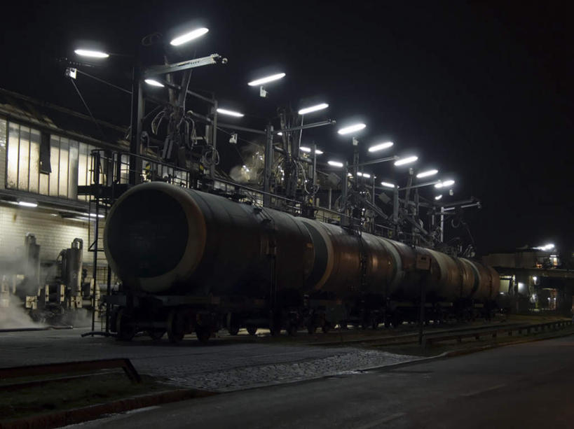 无人,码头,横图,彩色,室外,夜晚,正面,城市,港口,霓虹灯,德国,欧洲,一排,许多,阴影,整齐,光线,管子,影子,灯光,汉堡,七彩,地面,很多,光源,霓虹,灯,排列,照明设备,西欧,队列,德意志联邦共和国,氖灯,汉堡市,彩图,摆渡口,埠头,渡口,渡头,港湾,海港,货运码头,口岸,商港