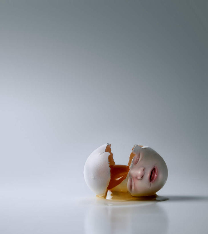 西方人,婴儿,儿童,脸,头,脸颊,无人,闭眼,竖图,室内,特写,白天,正面,纯洁,静物,欧洲,欧洲人,灰色背景,破碎,蛋,鸡蛋,一个,小孩,可爱,创意,摄影,活泼,影棚,单个,碎裂,破裂,宝宝,分裂,创新,纯真,烂漫,无邪,新意,卵,堕胎,伶俐,天真,白种人,孩子,头部,脸部,脸蛋,面部,闭眼睛,闭着眼,闭着眼睛,半身,彩图,影棚拍摄,拍摄,决裂