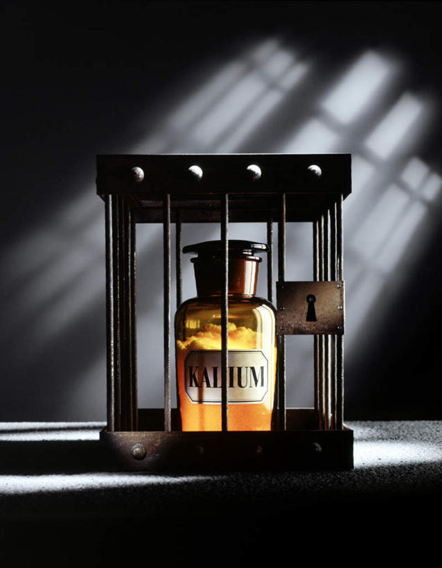 无人,竖图,室内,特写,白天,正面,静物,阴影,光线,化学,罐子,影子,一个,阳光,容器,单个,储藏,有毒,储存,彩图,贮存