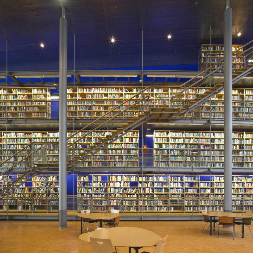 无人,学校,教学楼,方图,室内,白天,正面,数据,书架,桌子,墙,实验室,研究室,三张,校园,墙壁,墙面,教室,试验室,彩图,教学大楼,出版物