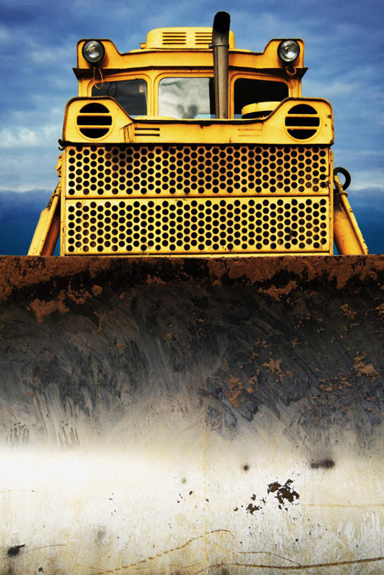 无人,竖图,全景,室内,白天,正面,天际线,卡车,一辆,阴影,光线,影子,集装箱,黄色,天空,阳光,天,集装箱车,货车,货运车,载重汽车,彩图