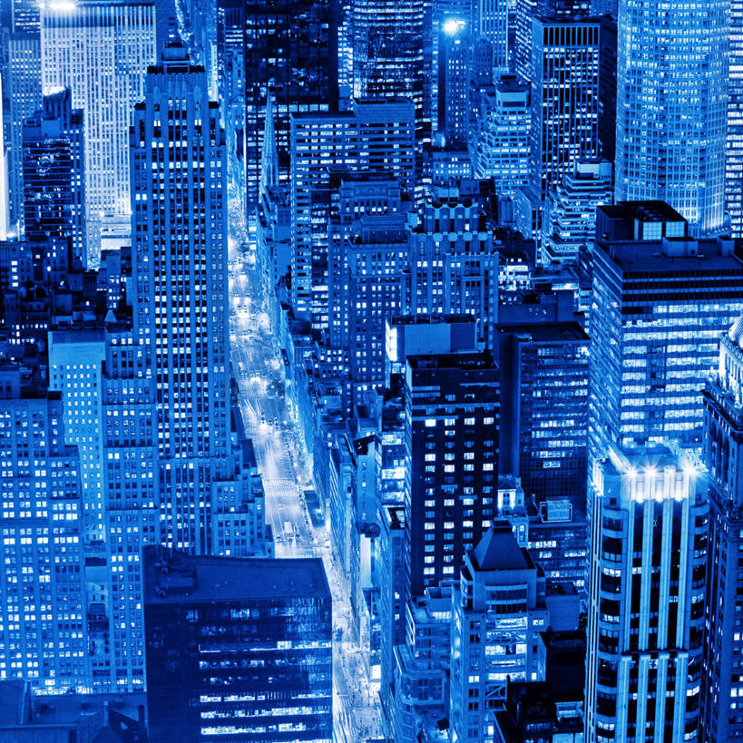 无人,高楼大厦,方图,俯视,航拍,室外,夜晚,度假,美景,城市风光,城市,大厦,建筑,摩天大楼,夜景,纽约,美国,透明,景观,曼哈顿,娱乐,蓝色,享受,休闲,景色,放松,北美,北美洲,鸟瞰,美洲,纽约州,帝国之州,帝国州,北亚美利加洲,亚美利加洲,灯火辉煌,理智,沉静,冷色,高深,冷淡,火树银花,灯烛辉煌,彩图,高角度拍摄,大楼,高层建筑,高楼,摩天楼,曼哈顿岛