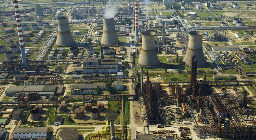 无人,工厂,横图,俯视,航拍,室外,白天,烟囱,雾,沸腾,环保,化石,蒸汽,城镇,水蒸气,雾气,能源,污染,回收,气体,燃料,资源,鸟瞰,冒烟,利用,低碳,循环,蒸发,持续,彩图,高角度拍摄,工地,制造厂