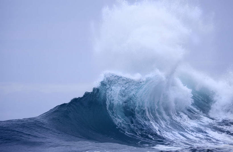 无人,横图,室外,白天,正面,旅游,度假,海浪,海洋,美景,景观,浪花,娱乐,蓝色,蓝天,天空,自然,海水,天,享受,休闲,景色,放松,晴朗,汹涌,自然风光,海景,万里无云,澎湃,磅礴,大海,风浪,海,海水的波动,近岸浪,涌浪,晴空,晴空万里,彩图