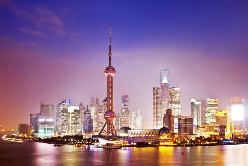 无人,横图,室外,夜晚,正面,旅游,度假,河流,水,标志建筑,地标,建筑,轮船,夜景,船,上海,中国,亚洲,阴影,朦胧,模糊,光线,影子,河水,水流,灯光,娱乐,建设,东方明珠,黄浦江,金茂大厦,浦东,交通工具,外滩,享受,休闲,旅游胜地,放松,环球金融中心,申,载具,电视塔,柏悦酒店,国际贸易金融中心,合生国际大厦,花旗集团大厦,金融中心,陆家嘴,陆家嘴金融中心,浦东新区,上海环球金融中心,香格里拉酒店,震旦国际大楼,东亚,东方明珠电视塔,上海市,中华人民共和国,沪,华东地区,彩图,黄埔滩,上海外滩,外黄埔滩