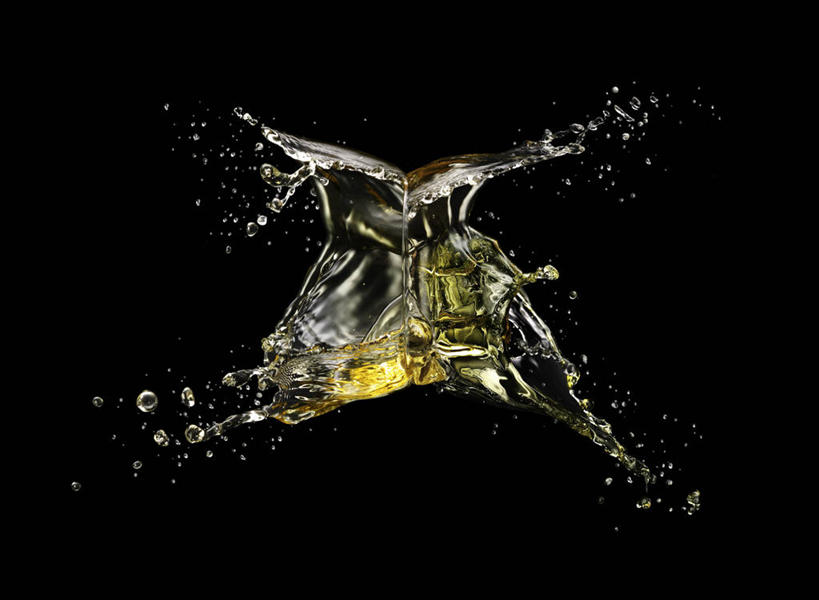 无人,横图,室内,特写,白天,正面,水,飞溅,黑色背景,溅,液体,水滴,水珠,摄影,影棚,碰撞,喷洒,彩图,影棚拍摄,拍摄