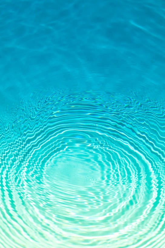 无人,竖图,俯视,室内,特写,白天,水,波纹,液体,水滴,涟漪,蓝色,倒影,水纹,波浪,倒映,水晕,反照,彩图,高角度拍摄