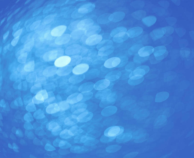 无人,横图,室内,特写,白天,正面,照明,蓝色背景,朦胧,模糊,透明,灯光,灯,蓝色,灯具,射灯,摄影,影棚,照亮,照明设备,理智,沉静,冷色,高深,冷淡,彩图,影棚拍摄,拍摄