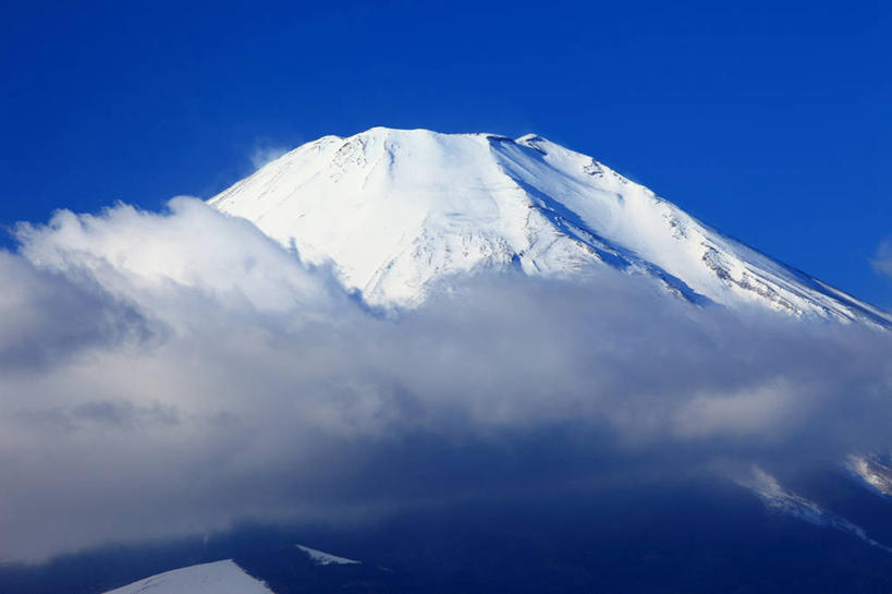 无人,横图,室外,白天,正面,旅游,度假,火山,美景,山,雪,雪山,大雪,富士山,日本,亚洲,阴影,光线,影子,冰,积雪,景观,山峰,雪景,云,云朵,云海,冬季,冬天,山峦,云层,云彩,娱乐,蓝色,白云,蓝天,天空,阳光,自然,天,享受,休闲,景色,放松,寒冷,晴朗,冰冷,自然风光,东亚,本州,本州岛,日本国,中部地方,山梨,山梨县,严寒,冰凉,酷寒,凛冽,凛凛,极冷,自然景观,活火山,晴空,彩图,山中湖村