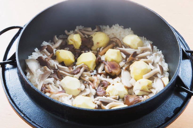 米饭,无人,横图,俯视,室内,特写,白天,烹饪,雾,餐桌,桌子,蔬菜,土豆,厨具,一堆,许多,堆叠,堆积,沸腾,新鲜,蒸汽,炖锅,锅子,陶瓷,菌菇,日本料理,料理,食品,陶瓷制品,水蒸气,饭,很多,菌类,锅,菜肴,美食,食物,日式料理,日式,食用菌,摄影,佳肴,有机食品,绿色食品,影棚,餐台,锅具,堆,五谷,真菌,烹饪用具,蒸发,馍馍蛋,烹调用具,洋芋,山药蛋,马铃薯,烹调,彩图,高角度拍摄,影棚拍摄,拍摄